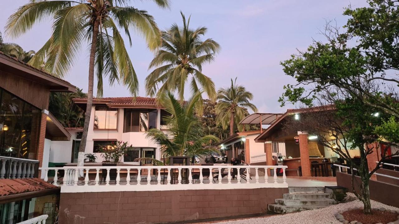 Uruka Lodge ألاخويلا المظهر الخارجي الصورة